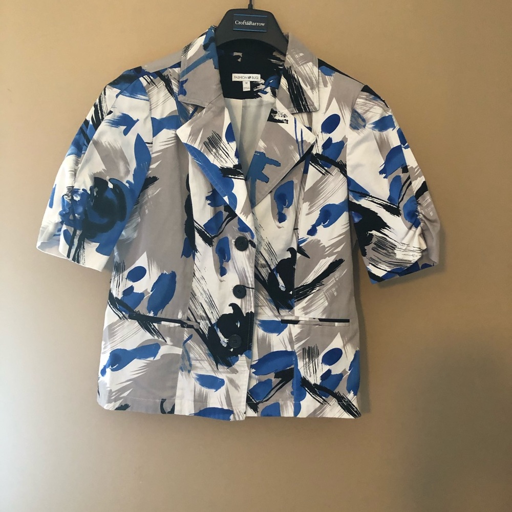 Cute, cute, cute short sleeve jacket